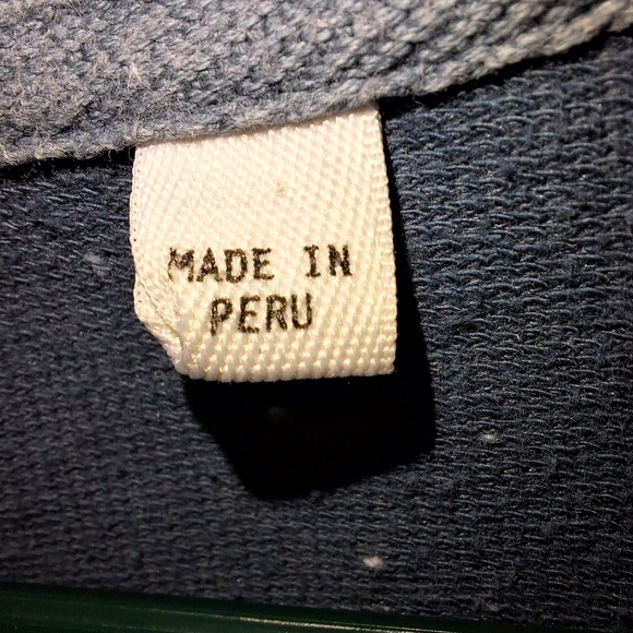 A Billy Reid long sleeve heathered blue henley shirt in a men's size large. - Picture 4 of 7